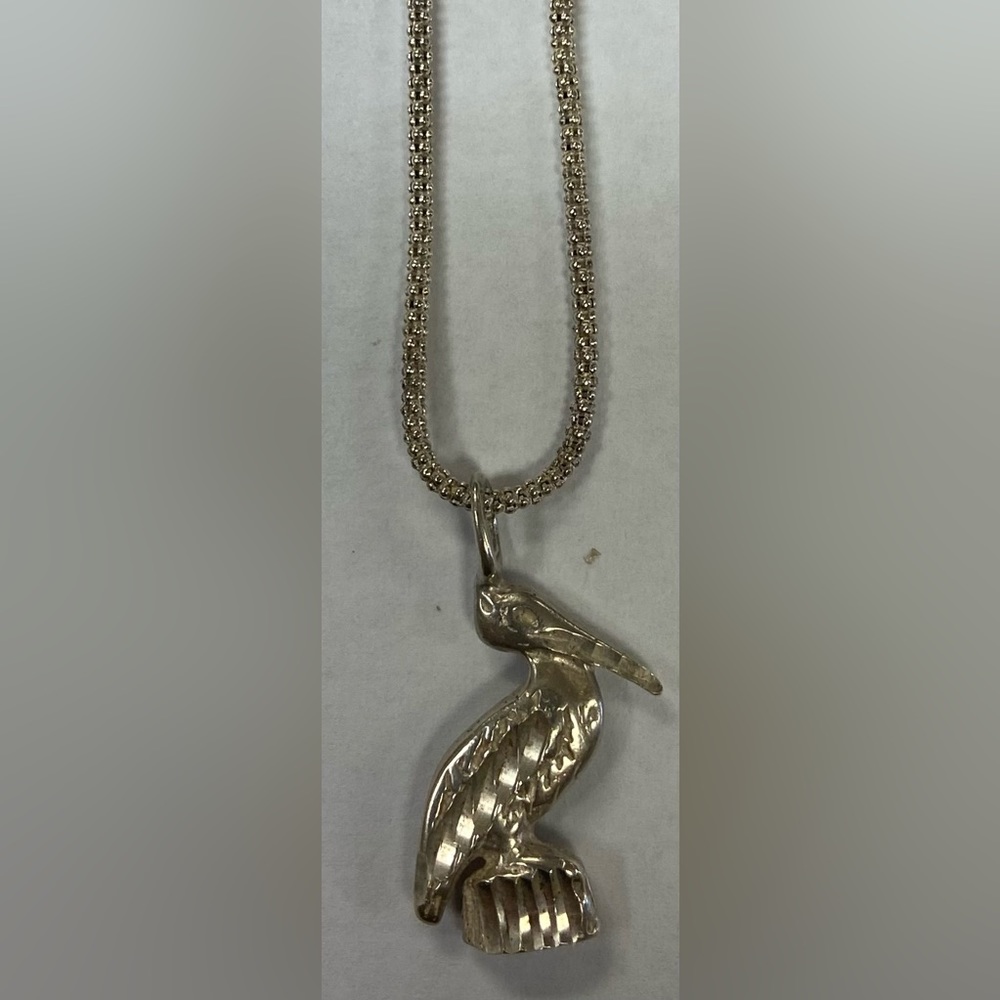 VINTAGE AMAZING SILVER PELICAN PENDANT SILVER CHAIN NECKLACE MADE IN ITALY